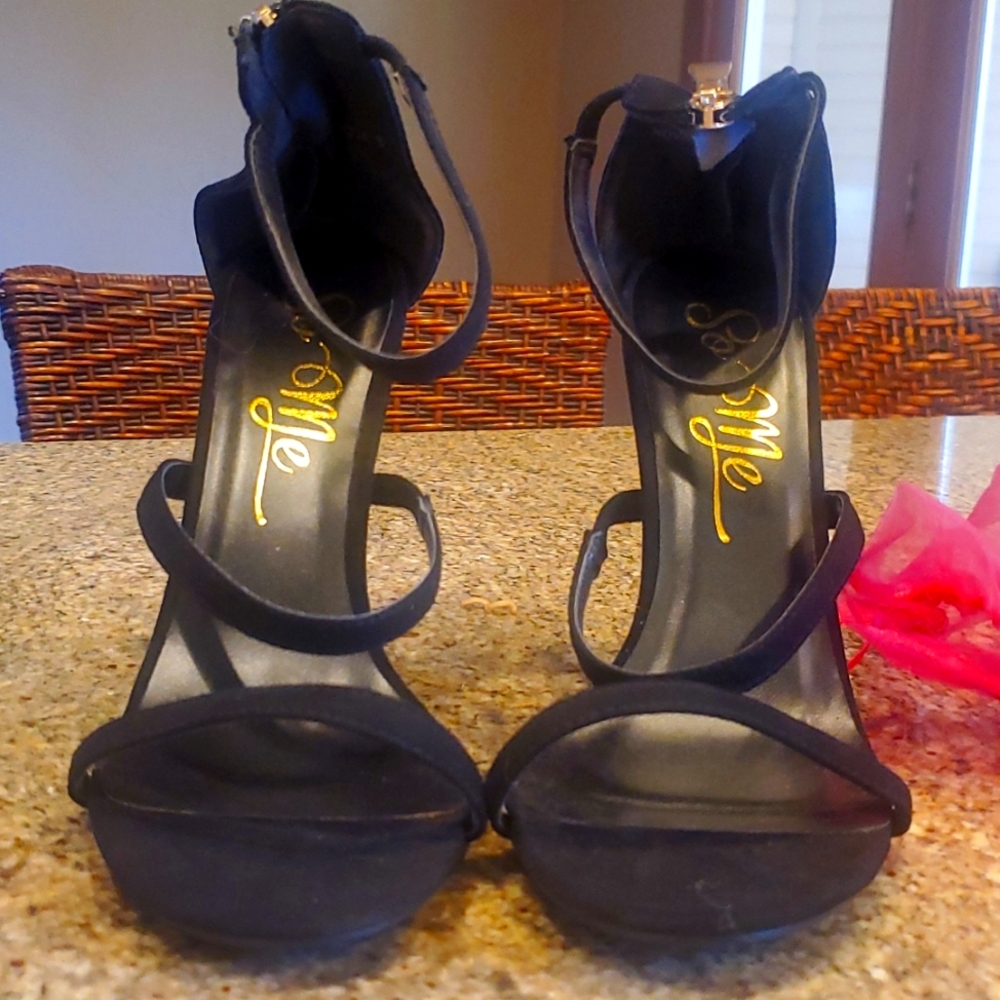 Black suede heels